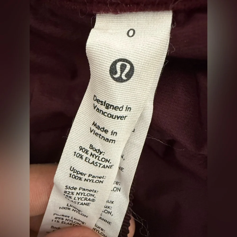 Lululemon Down For It All Athletica Women's Deep Red Puffer Vest - Picture 7 of 7
